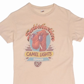 Active Look Chilly Day Wear VINTAGE SATISFACTION CAMEL LIGHTS SUMMER 1980 TEE SHIRT SIZE SMALL MADE USA