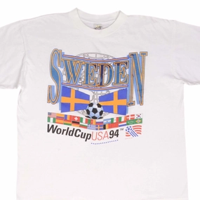 Essential layering piece windproof VINTAGE SOCCER TEAM SWEDEN WORLD CUP 1994 USA TEE SHIRT SIZE XL