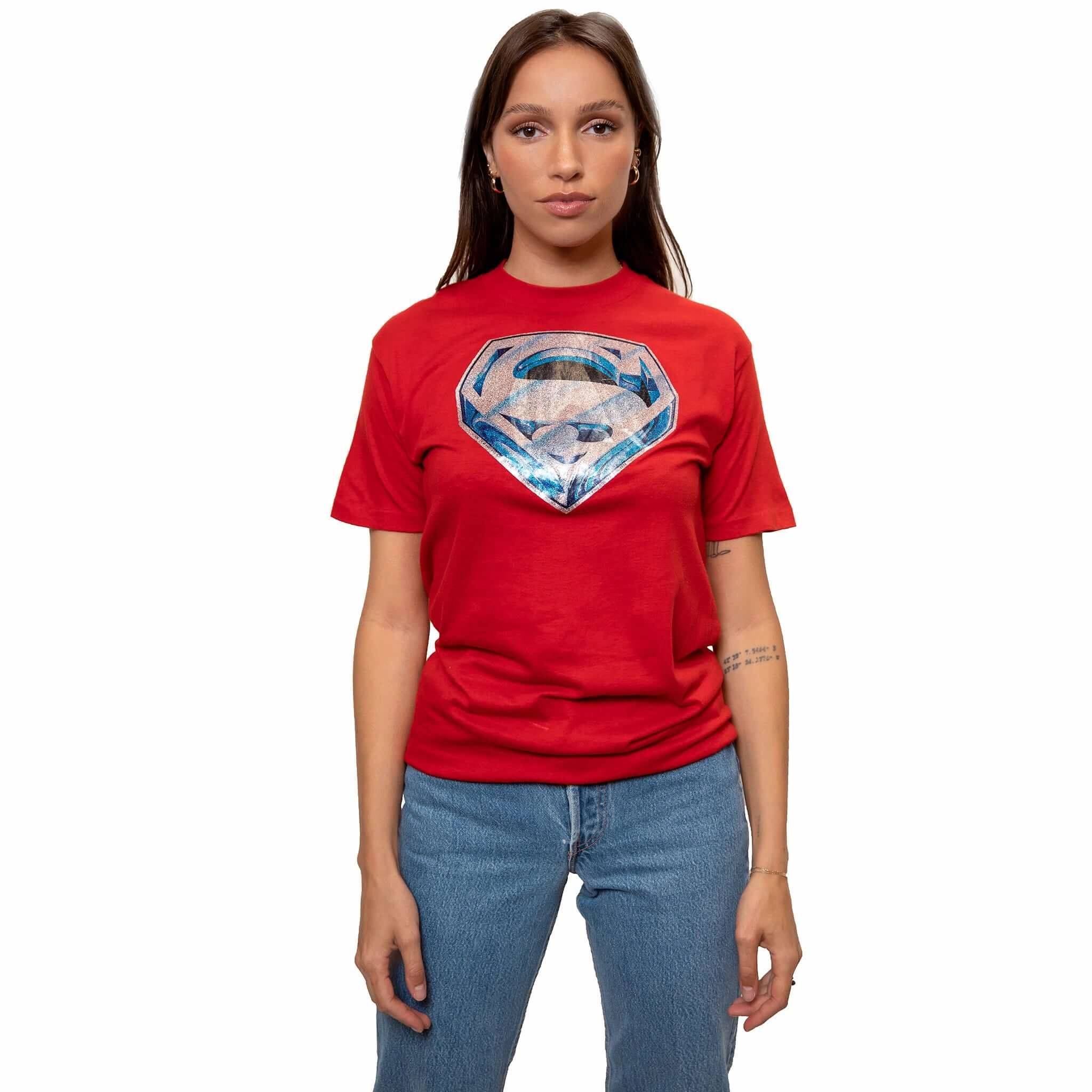 VINTAGE SUPERMAN TEE SHIRT SIZE SMALL MADE IN USA Layered Look Wear Timeless Layering