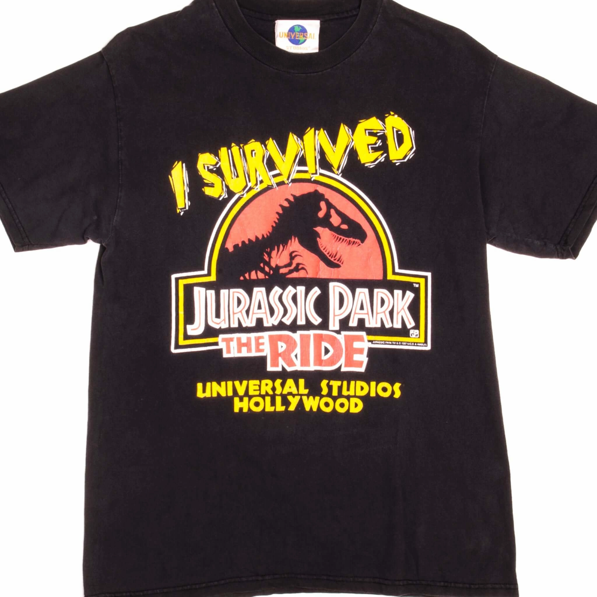 VINTAGE UNIVERSAL STUDIOS JURASSIC PARK TEE SHIRT 1997 SIZE MEDIUM MADE IN USA Elegant Seasonal Comfort Style