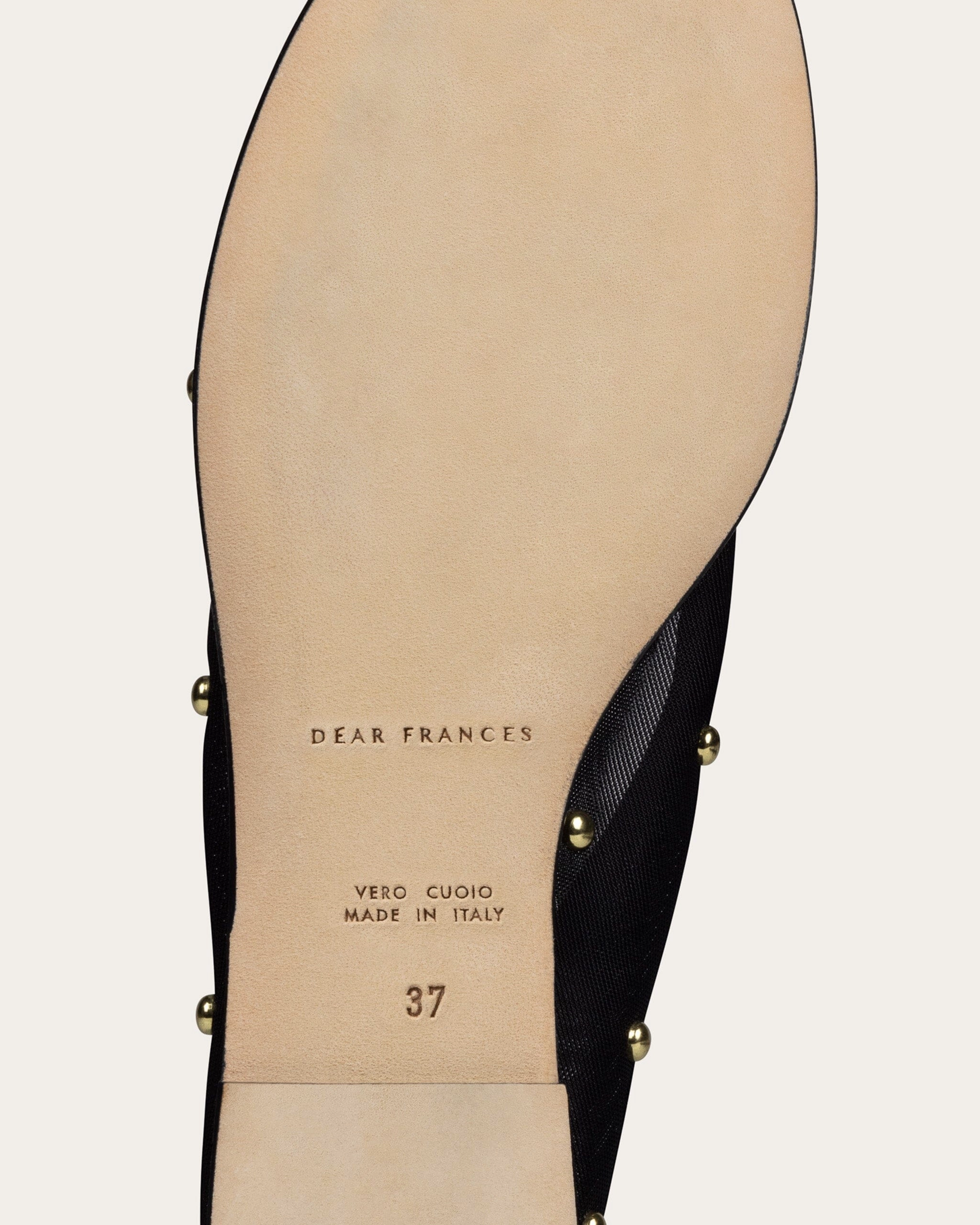 Chic Minimalist Design Balla Studs, Black Mesh