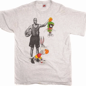 VINTAGE NIKE SPACE JAM TEE SHIRT 1993 SIZE LARGE MADE IN USA Slim Silhouette Street Smart